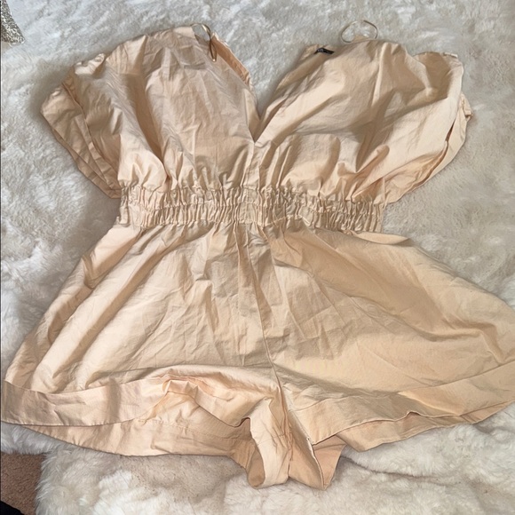 Zara Cream Short Sleeve Short Romper - Picture 1 of 4
